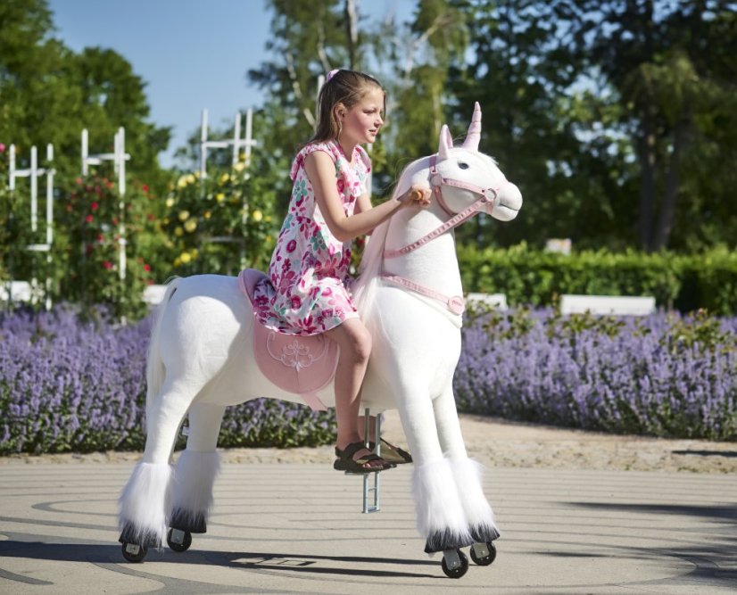 Licorne qui avance Merlin Ponnie XL