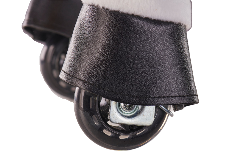 Cavallo da equitazione in linea Ponnie Ebony M con sella rosa